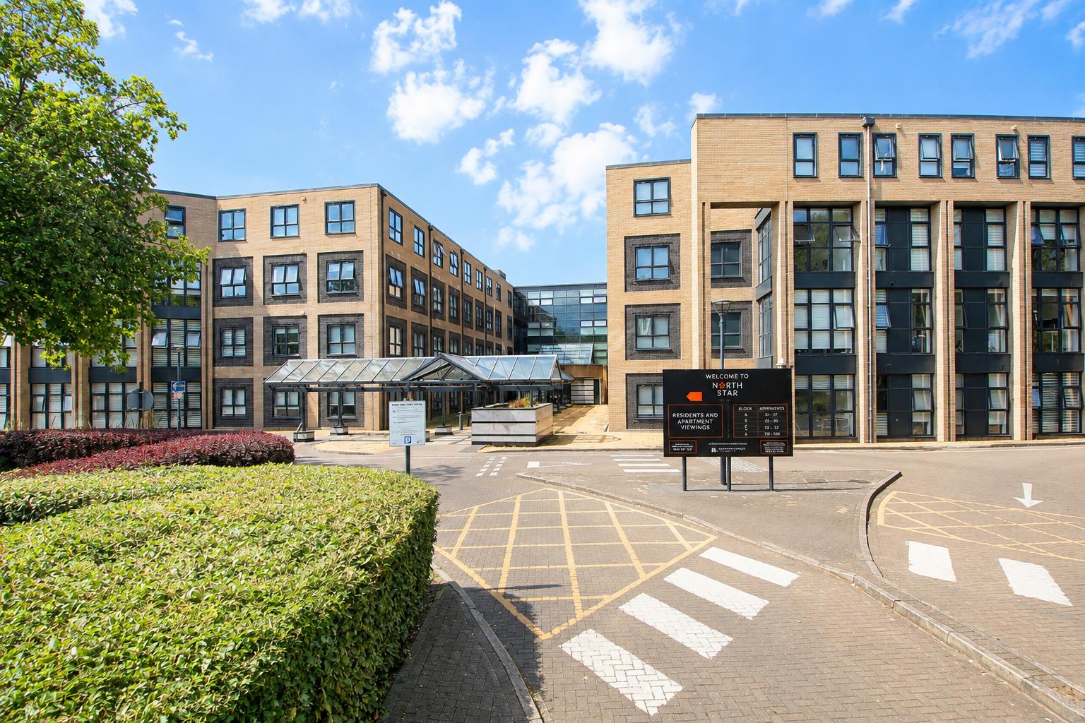 1 bed property in North Star Avenue, Swindon